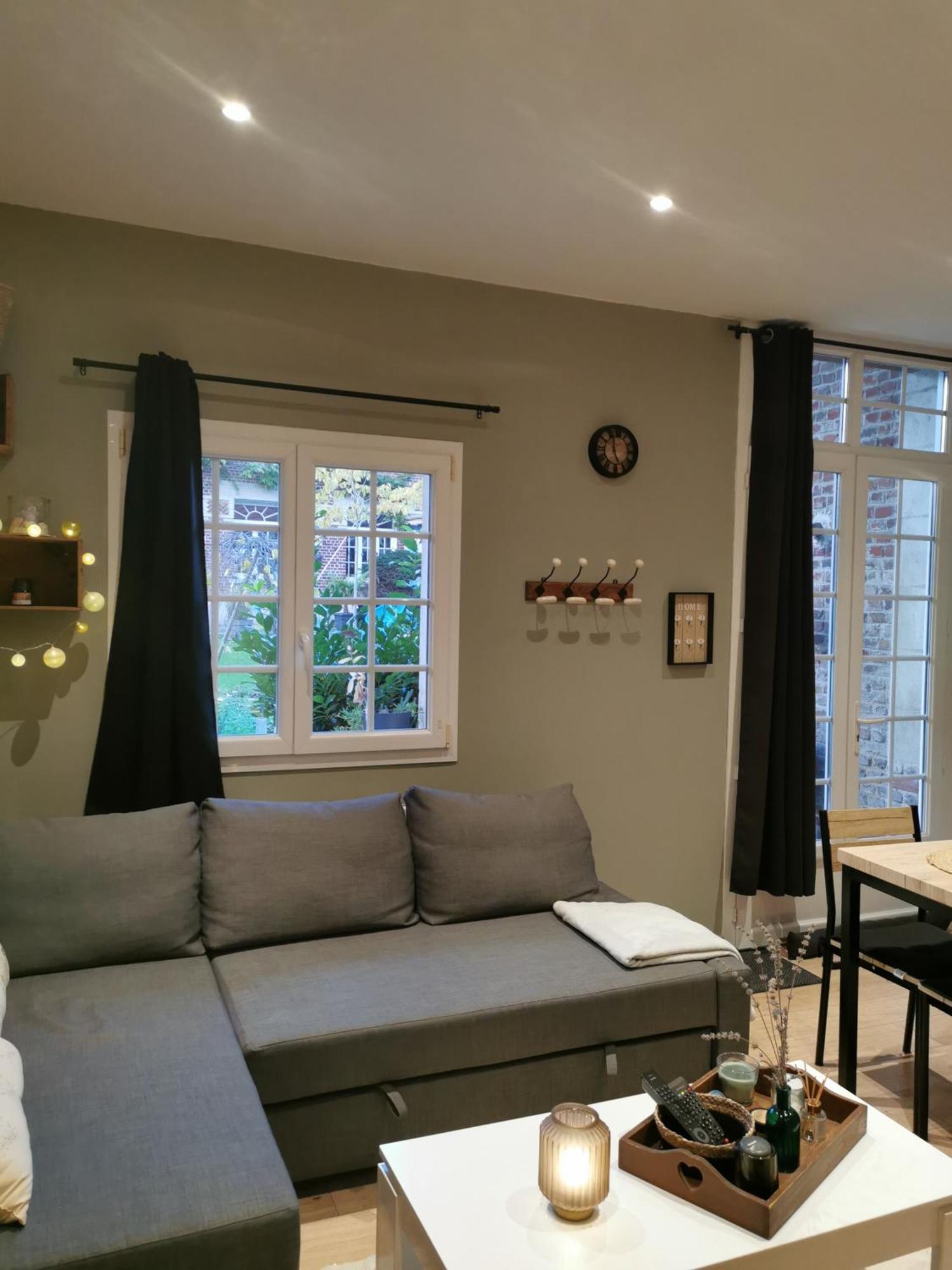 Cosy 2 Apartment
