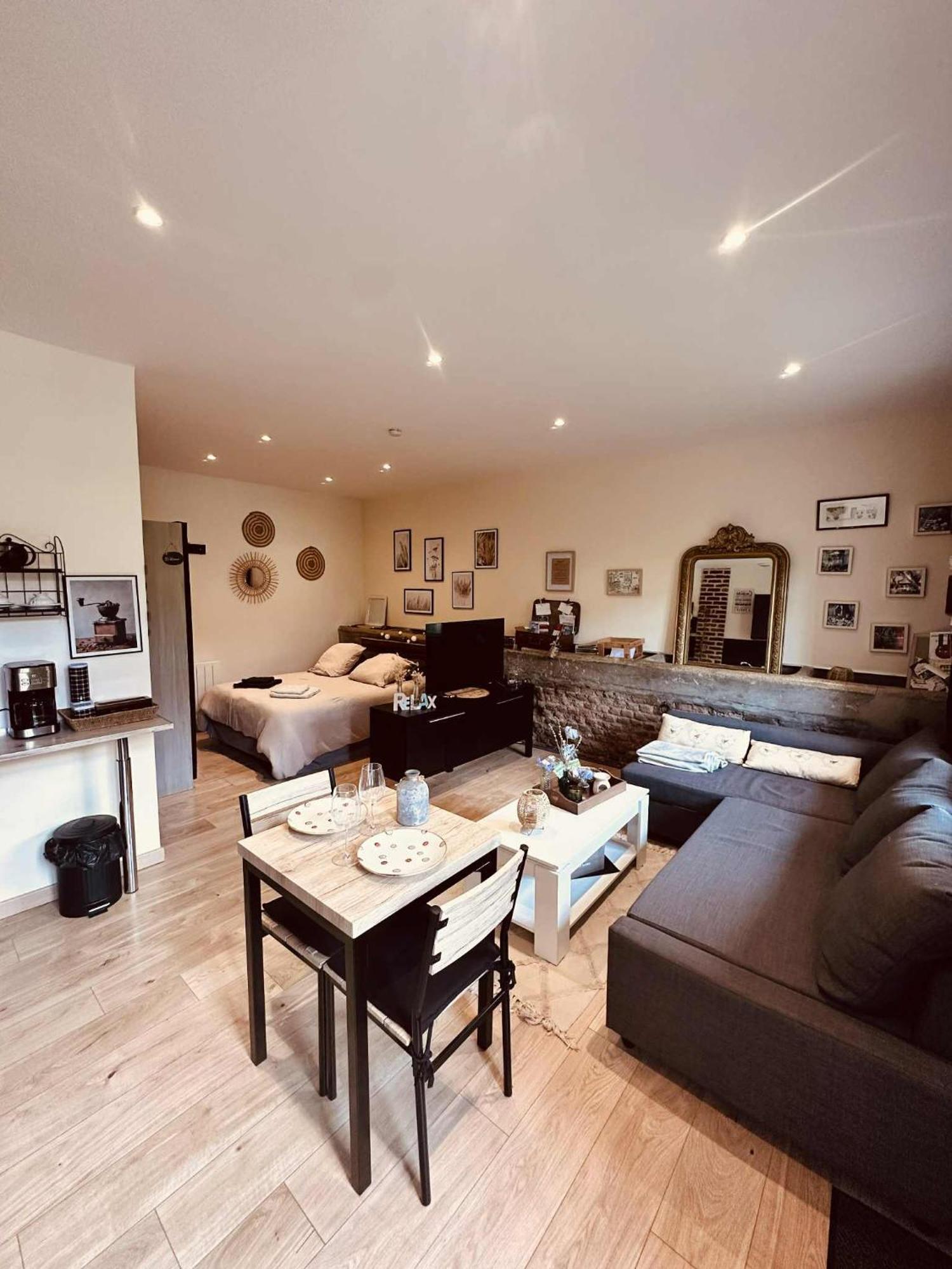 Cosy 2 Apartment